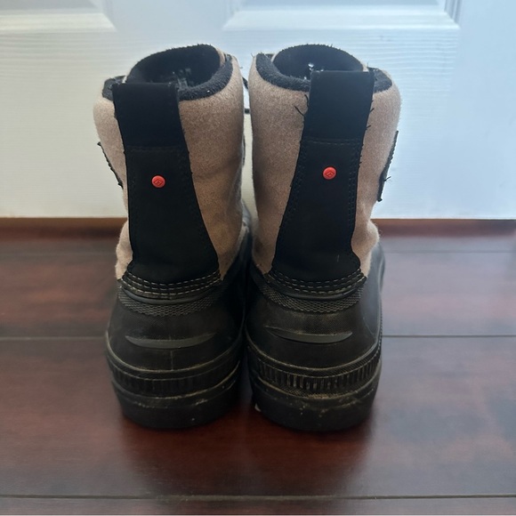 Size 7 Men’s/ 9 Women’s Sperry Ice Bay Snow Boot - Picture 6 of 10